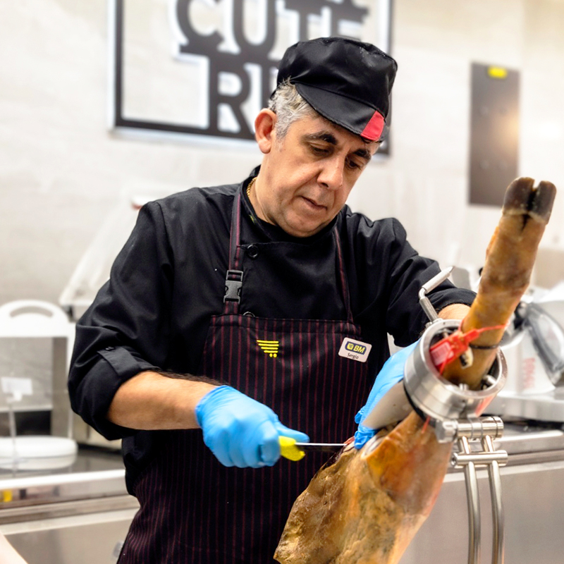 cortando_jamon_epi